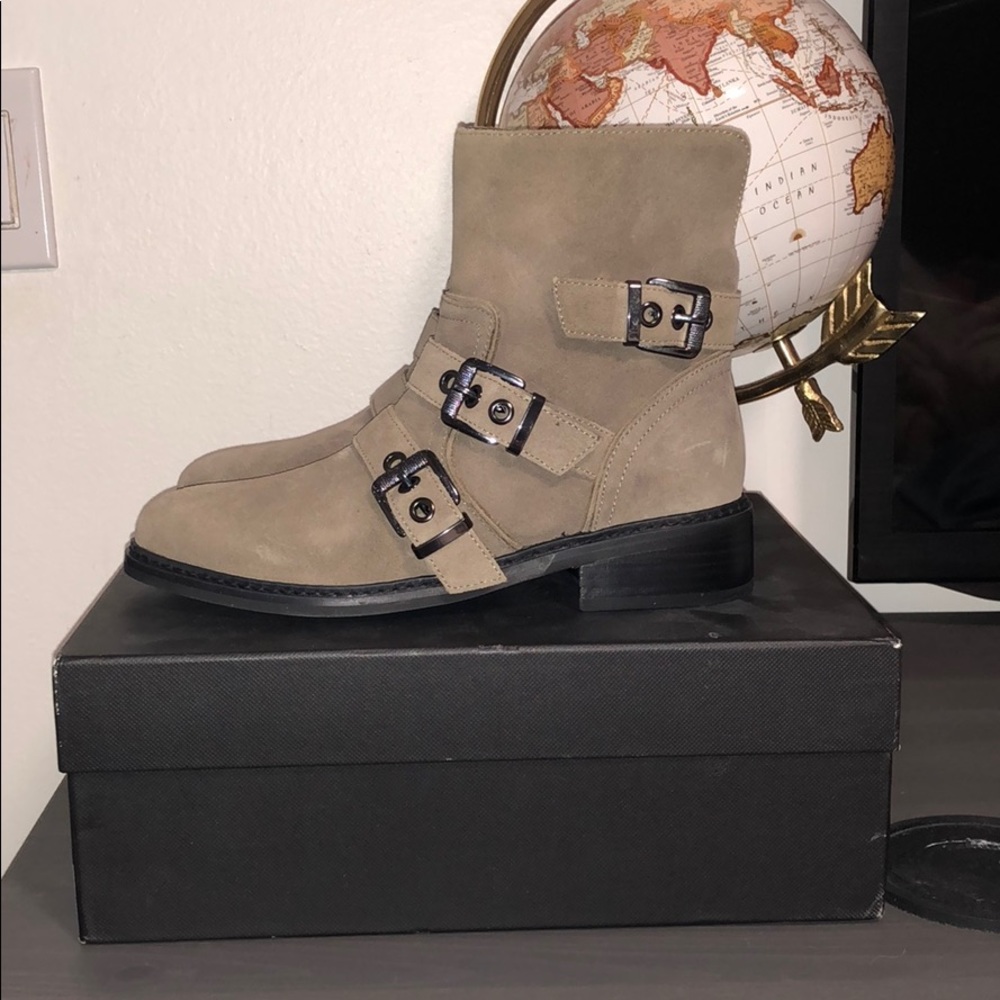 NEW taupe/brown suede ankle boot